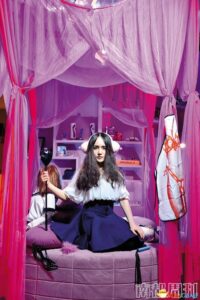 90后女孩创办情趣用品店获成功 称边玩边赚钱
