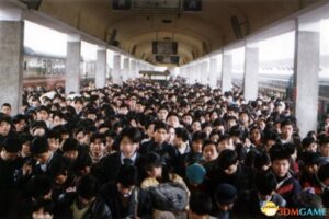 春运违禁物品演变：炮弹长刀鳄鱼枪支煤气罐！