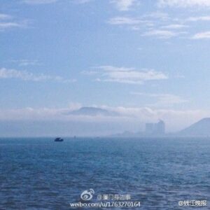 鼓浪屿出现海市蜃楼 “仙山”浮半空美丽惊人