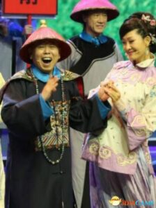 因节目无端被删减 潘长江怒斥央视春晚“真孙子”