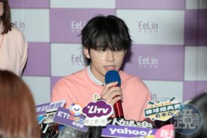 王品澔現身團拜　驚爆和簡廷芮老公過年打球