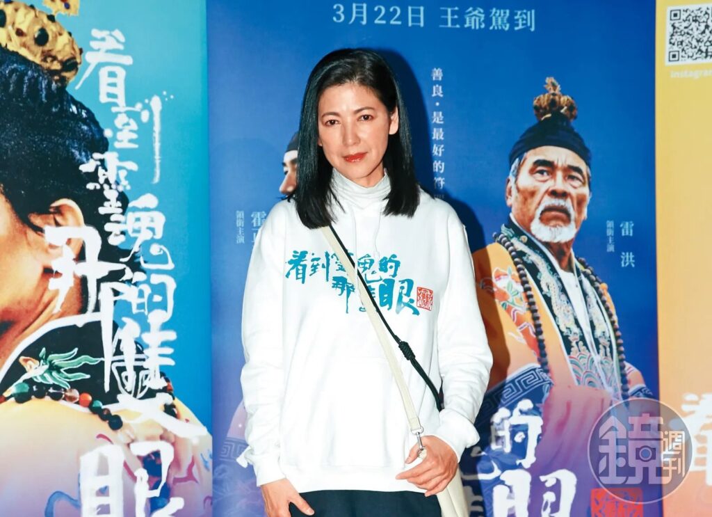 歸來還是女神／昔日「擋泥板女神」產後回歸　睽違10年現身願以正向角色療癒社會