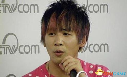 大张伟承认春晚假唱否认抄袭：洗脑歌都一个路子