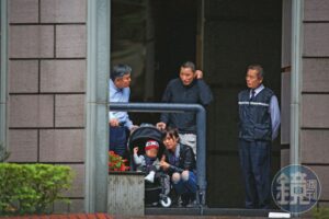 王文洋動念回春3／驚動全台的師生戀！王文洋與父親決裂　她「扶正夢」20年仍破碎